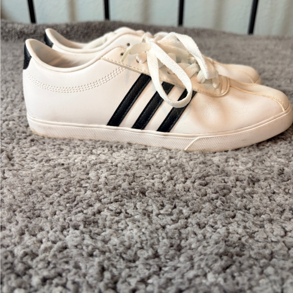 Adidas Neo Leather White w/Black Stripe Sneakers Womens 8